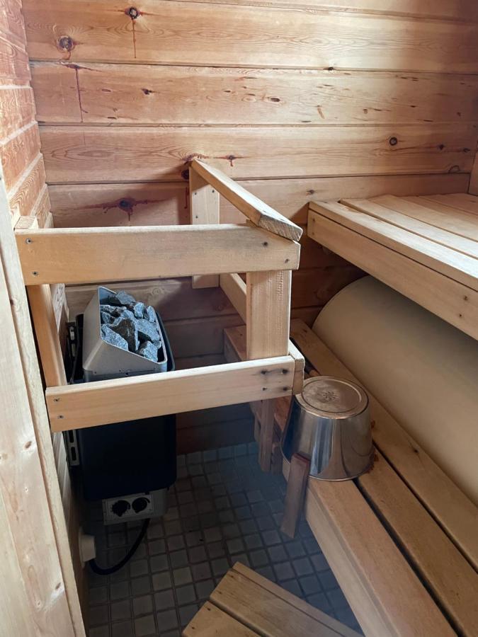 Yllaestoelli 2 A, Aekaeslompolo Villa Kolari Exteriör bild