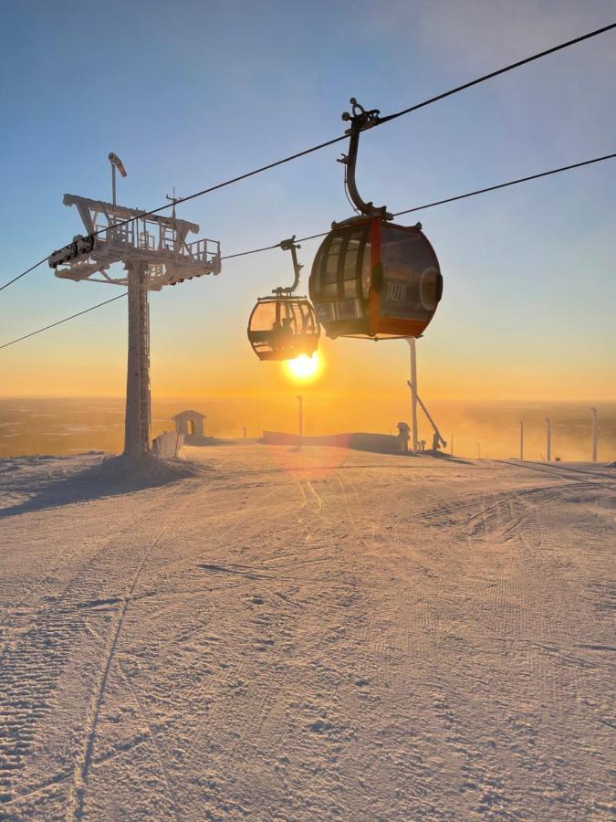 Yllaestoelli 2 A, Aekaeslompolo Villa Kolari Exteriör bild