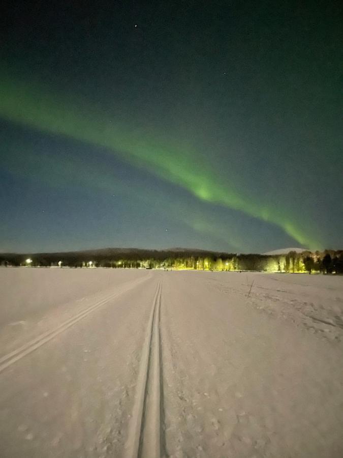 Yllaestoelli 2 A, Aekaeslompolo Villa Kolari Exteriör bild