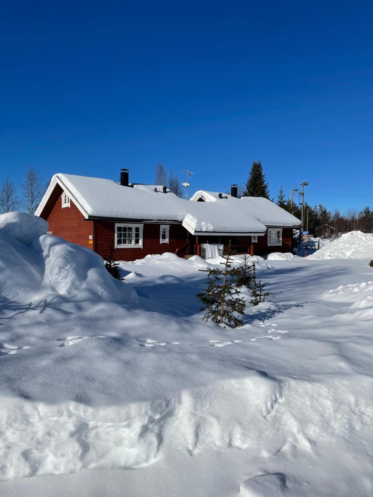 Yllaestoelli 2 A, Aekaeslompolo Villa Kolari Exteriör bild