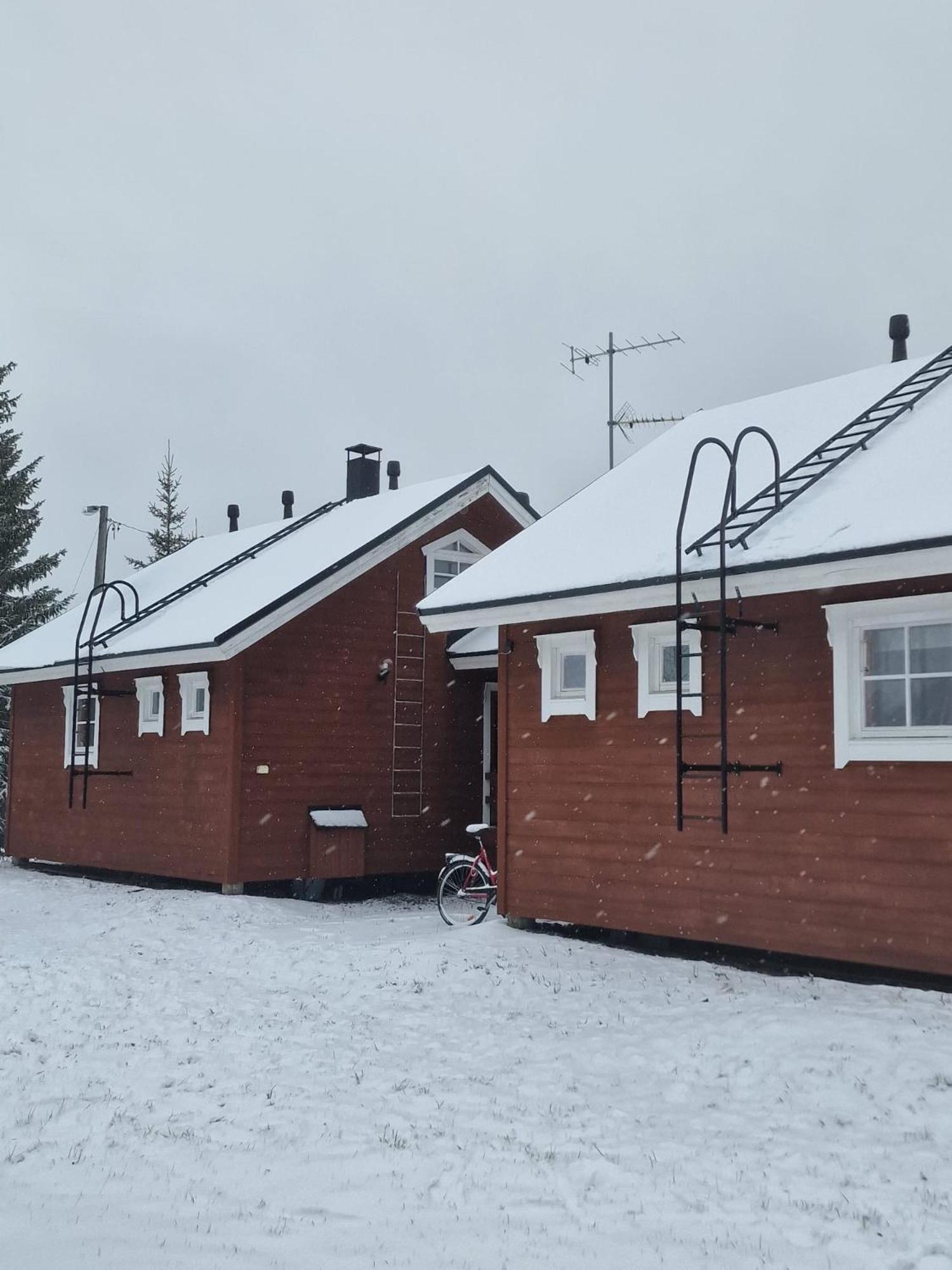 Yllaestoelli 2 A, Aekaeslompolo Villa Kolari Exteriör bild