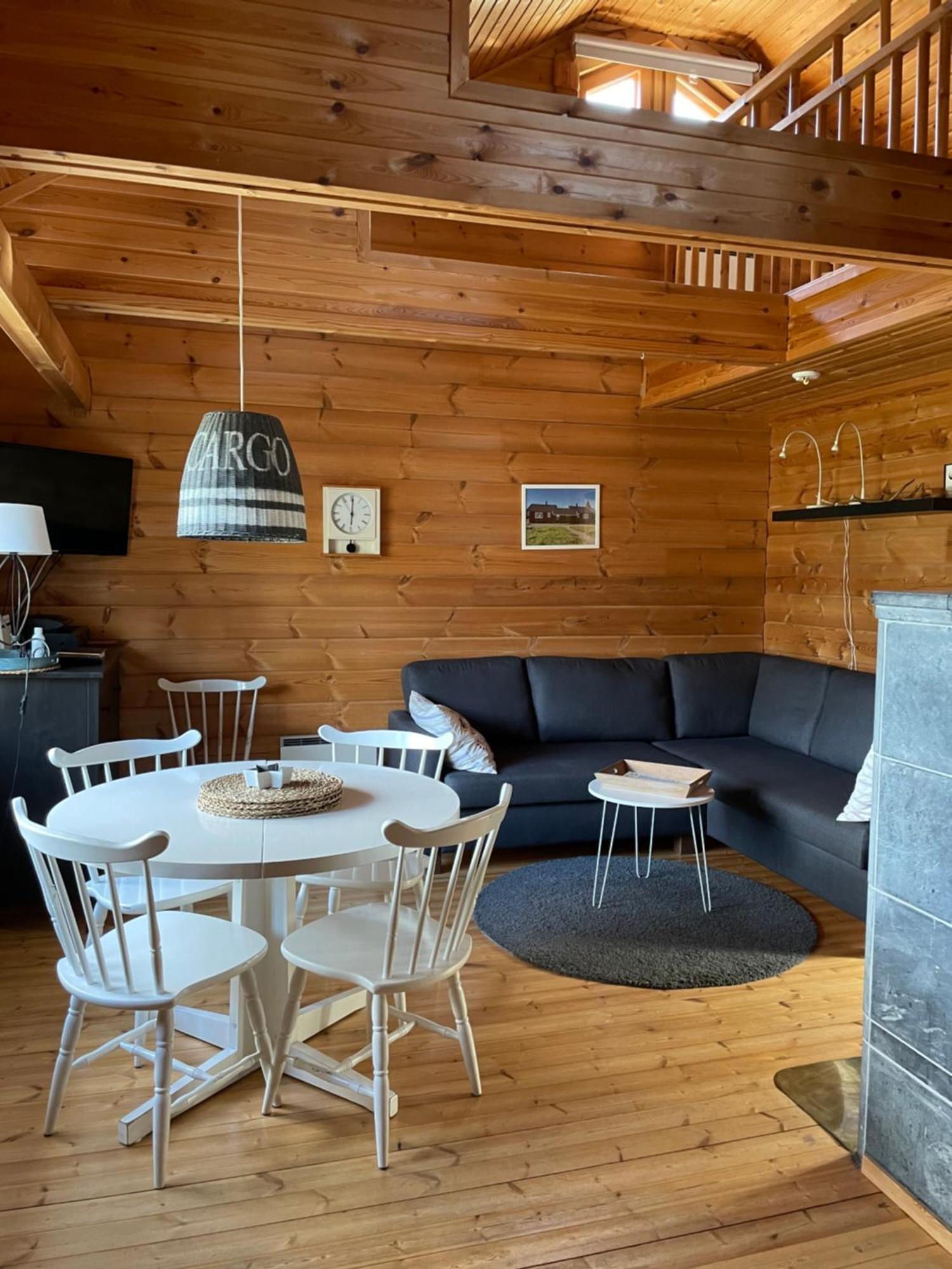 Yllaestoelli 2 A, Aekaeslompolo Villa Kolari Exteriör bild